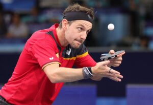 Short Pips or Two-Winged Loop? A Coaching Argument With Consequences